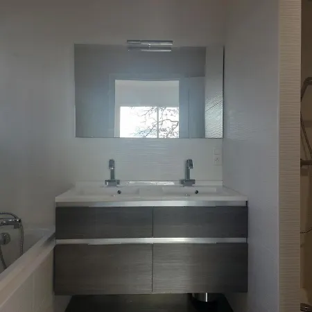Maison Hauts De Lascombes Parc Et Piscine וילה *