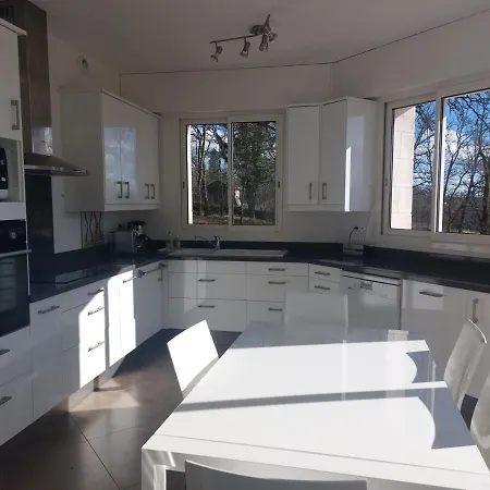 Maison Hauts De Lascombes Parc Et Piscine וילה *