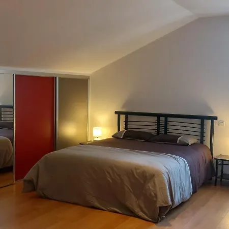 Maison Hauts De Lascombes Parc Et Piscine וילה